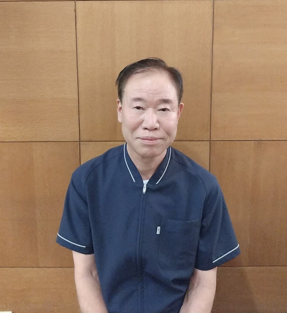 山崎 富人